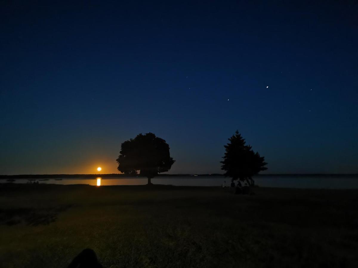 O Lac Lacanau Exteriér fotografie